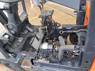 Used Forklift Truck DOOSAN D15S-5 DIESEL VIERRADFRONTSTAPLER (13073357)