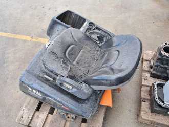 Used Forklift Truck DOOSAN D15S-5 DIESEL VIERRADFRONTSTAPLER (13073357)
