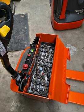 Used Forklift Truck DOOSAN LEDH18 ELEKTRO NIEDERHUBWAGENDEICHSEL (13001883)