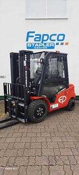 Used Forklift Truck EP EFL 353s ELEKTRO VIERRADFRONTSTAPLER (12859431) backdrop