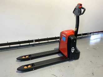 Used Forklift Truck EP EPL 154 ELEKTRO NIEDERHUBWAGENSEMIELEKTRISCH (12948104) backdrop