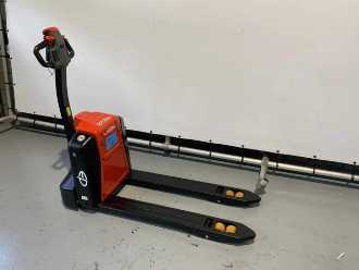 Used Forklift Truck EP EPL 154 ELEKTRO NIEDERHUBWAGENSEMIELEKTRISCH (12948104)