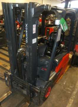 Used Forklift Truck FENWICK E 16 C (386-02) ELEKTRO DREIRADFRONTSTAPLER (13032369) backdrop