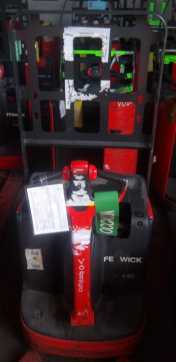 Used Forklift Truck FENWICK T 16 ELEKTRO NIEDERHUBWAGENDEICHSEL (13012954) backdrop