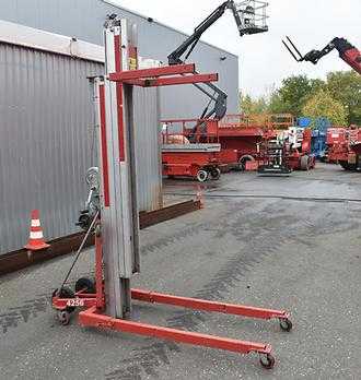 Used Forklift Truck GENIE SLC24 HANDSEMI WEITERE (13043516)