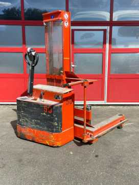 Used Forklift Truck GENKINGER EGPL 14/16WR ELEKTRO HOCHHUBWAGENDEICHSEL (13070708) backdrop