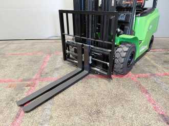 Used Forklift Truck HANGCHA AE25i (CPD25-AEY2-I) ELEKTRO VIERRADFRONTSTAPLER (13068263)