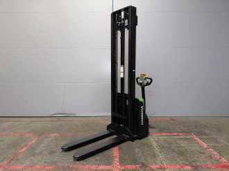 Used Forklift Truck HANGCHA GERBEUR ACCOMPAGNANT CDD15-WS-I ELEKTRO HOCHHUBWAGENDEICHSEL (13068460)