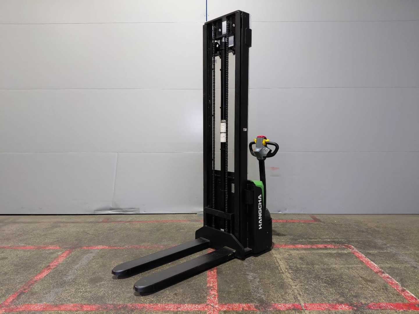 Used Forklift Truck HANGCHA GERBEUR ACCOMPAGNANT CDD15-WS-I ELEKTRO HOCHHUBWAGENDEICHSEL (13068763)