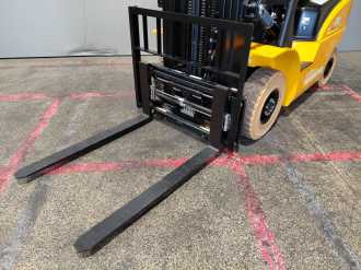 Used Forklift Truck HANGCHA XE25i (CPD25-XEY2-SI) ELEKTRO VIERRADFRONTSTAPLER (13074037)