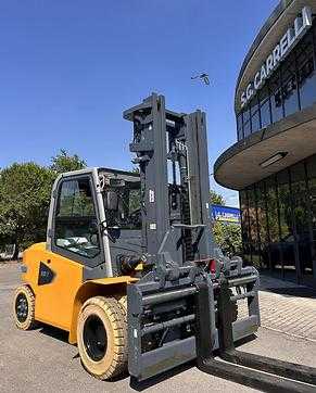 Used Forklift Truck HELI CPD100 ELEKTRO VIERRADFRONTSTAPLER (13054436) backdrop