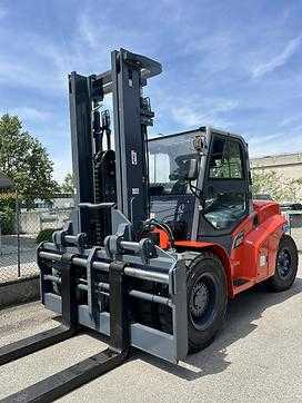 Used Forklift Truck HELI CPDC100 DIESEL VIERRADFRONTSTAPLER (13054437) backdrop