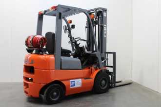 Used Forklift Truck HELI CPQD 15H GAS VIERRADFRONTSTAPLER (13042610)