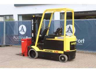 Used Forklift Truck HYSTER E3.20XM-1015 ELEKTRO VIERRADFRONTSTAPLER (13049617)