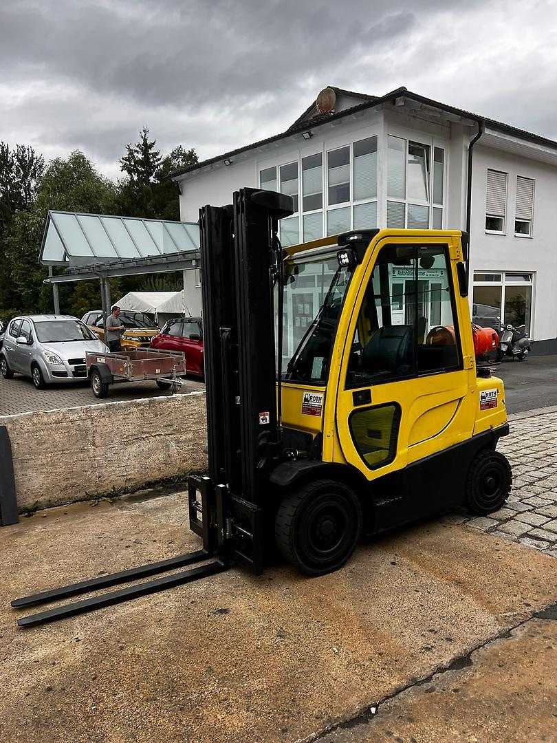 Used Forklift Truck HYSTER H 2.5 FT GAS VIERRADFRONTSTAPLER (13076211)