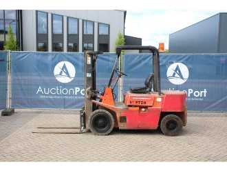 Used Forklift Truck HYSTER H2.50XL DIESEL VIERRADFRONTSTAPLER (13044289)