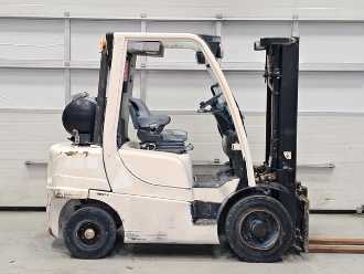 Used Forklift Truck HYSTER H3.0FT GAS VIERRADFRONTSTAPLER (13050453)