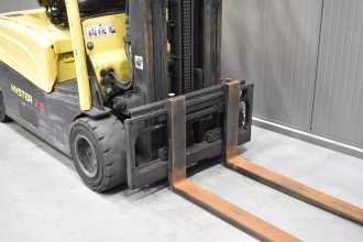 Used Forklift Truck HYSTER J 2.0 XN /58684/ ELEKTRO VIERRADFRONTSTAPLER (13065580)