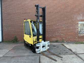 Used Forklift Truck HYSTER J1.5XNT MWB ELEKTRO DREIRADFRONTSTAPLER (13060756) backdrop