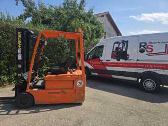 Used Forklift Truck HYSTER J2.00XMT ELEKTRO DREIRADFRONTSTAPLER (13057094) backdrop
