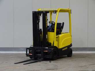 Used Forklift Truck HYSTER J2.5XN - TRIPLEX ELEKTRO VIERRADFRONTSTAPLER (12914061) backdrop