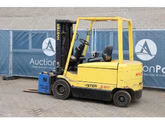 Used Forklift Truck HYSTER J3.00XM ELEKTRO VIERRADFRONTSTAPLER (13062988)