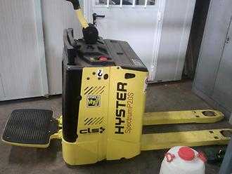 Used Forklift Truck HYSTER P2.0S ELEKTRO NIEDERHUBWAGENFAHRERSTAND (11562168) backdrop