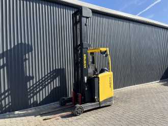 Used Forklift Truck HYSTER R1.4 ELEKTRO SCHUBMASTSTAPLER (13068293) backdrop