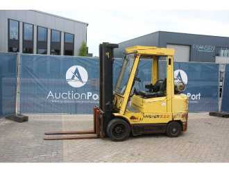 Used Forklift Truck HYSTER S3.20XM GAS VIERRADFRONTSTAPLER (13050056) backdrop