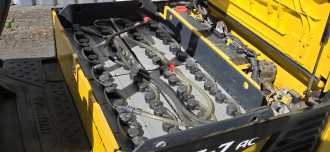 Used Forklift Truck HYUNDAI 15BT-7 ELEKTRO DREIRADFRONTSTAPLER (13045443)