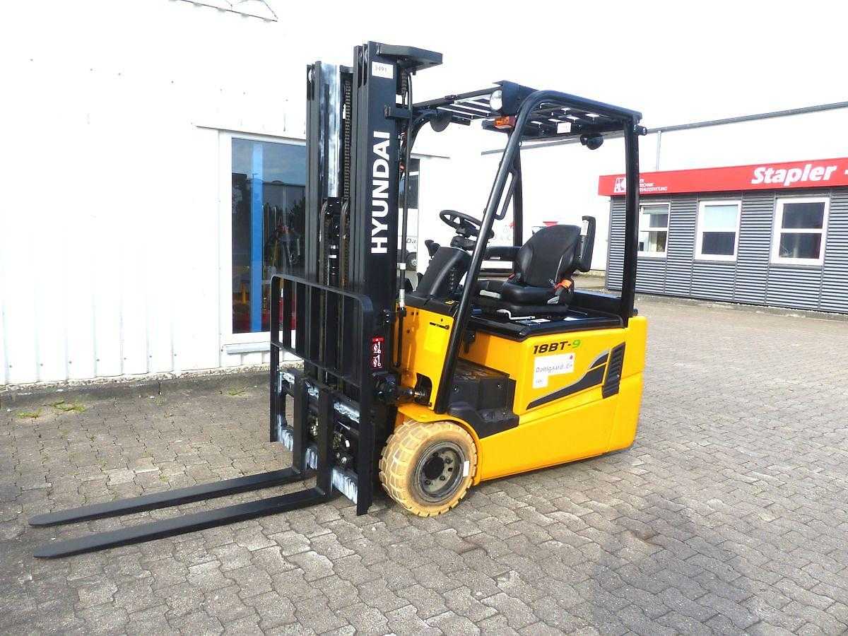 Used Forklift Truck HYUNDAI 18BT-9 "Neugerät" ELEKTRO DREIRADFRONTSTAPLER (12084172)