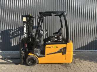 Used Forklift Truck HYUNDAI 18BT-9U ELEKTRO DREIRADFRONTSTAPLER (13028724)