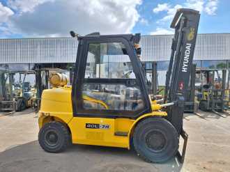 Used Forklift Truck HYUNDAI 40L-7A GAS VIERRADFRONTSTAPLER (12616866)