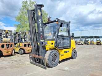 Used Forklift Truck HYUNDAI 40L-7A GAS VIERRADFRONTSTAPLER (12616866)