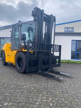 Used Forklift Truck HYUNDAI 80 D - 9 V TS 500 DIESEL VIERRADFRONTSTAPLER (13039084)