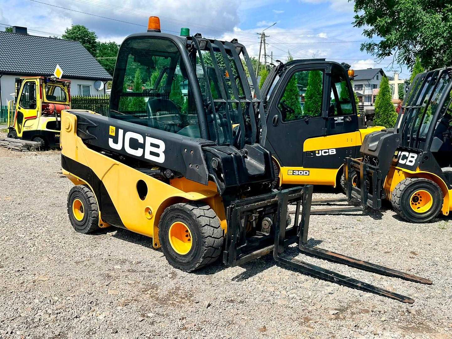 Used Forklift Truck JCB Teletruk TLT30 DIESEL TELESKOPARMSTAPLER (13071172)