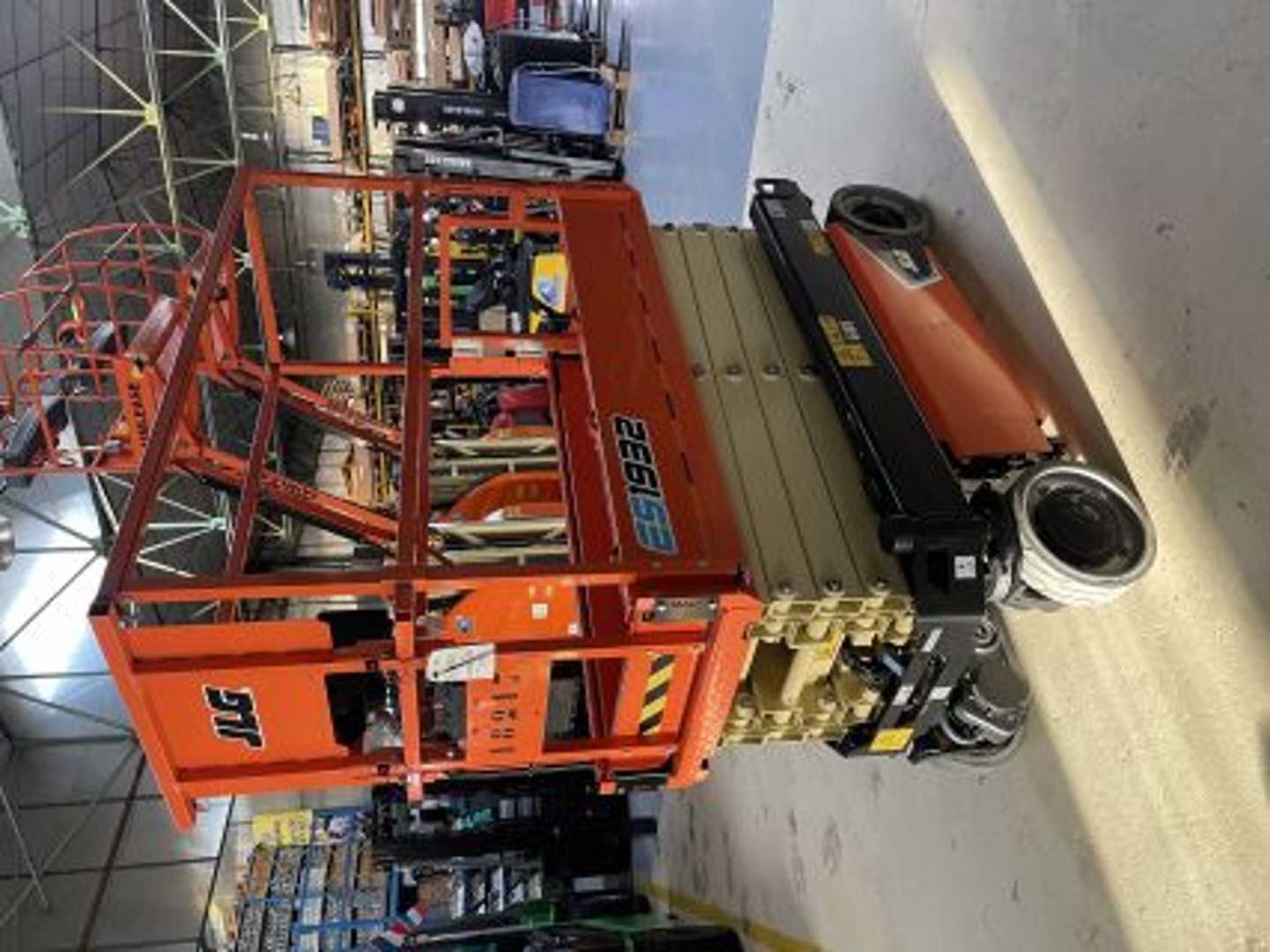 Used Forklift Truck JLG Nacelle ciseaux ELEKTRO WEITERE (12734287)