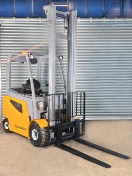 Used Forklift Truck JUNGHEINRICH 27735 ELEKTRO VIERRADFRONTSTAPLER (12906135)