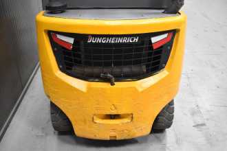 Used Forklift Truck JUNGHEINRICH DFG 320 s /57477/ DIESEL VIERRADFRONTSTAPLER (13031796)