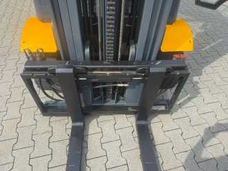 Used Forklift Truck JUNGHEINRICH DFG 430s Baujahr 2014/ Stunden 11330 HH 6500 DIESEL VIERRADFRONTSTAPLER (13051807)