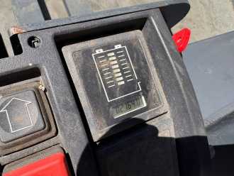 Used Forklift Truck JUNGHEINRICH ECE 225 HP Baujahr 2012/ Stunden 2164/ Forks 2,4M ELEKTRO NIEDERHUBKOMMISSIONIERER (13062180)