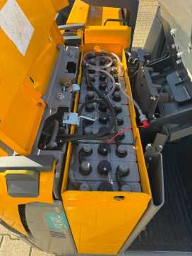 Used Forklift Truck JUNGHEINRICH ECE 310 HP Baujahr 2019 / 3x Vorhanden ELEKTRO NIEDERHUBKOMMISSIONIERER (13076485)