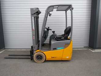 Used Forklift Truck JUNGHEINRICH EFG 110 ELEKTRO DREIRADFRONTSTAPLER (13076515)