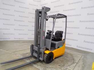 Used Forklift Truck JUNGHEINRICH EFG 110k SP GE 115-500 DZ ELEKTRO DREIRADFRONTSTAPLER (12971790) backdrop