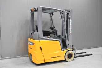 Used Forklift Truck JUNGHEINRICH EFG 213 /57473/ ELEKTRO DREIRADFRONTSTAPLER (13034733)