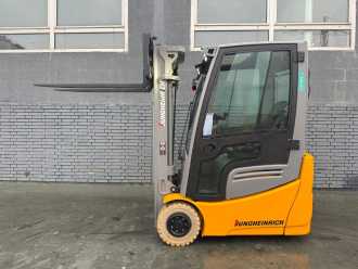 Used Forklift Truck JUNGHEINRICH EFG 213 Baujahr 2017 / HH 4400 Vollkabine Heizung ELEKTRO DREIRADFRONTSTAPLER (13012398)
