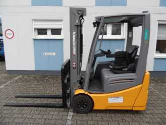 Used Forklift Truck JUNGHEINRICH EFG 213 - Freihub - wenig Stunden ELEKTRO DREIRADFRONTSTAPLER (13024622) backdrop