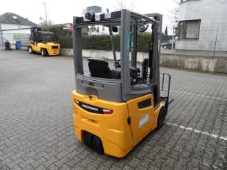 Used Forklift Truck JUNGHEINRICH EFG 213 - Freihub - wenig Stunden ELEKTRO DREIRADFRONTSTAPLER (13024622)