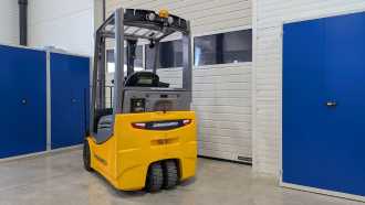 Used Forklift Truck JUNGHEINRICH EFG 213 GE115-310ZZ ELEKTRO DREIRADFRONTSTAPLER (13061902)