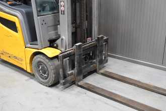 Used Forklift Truck JUNGHEINRICH EFG 215 /57472/ ELEKTRO DREIRADFRONTSTAPLER (13034423)